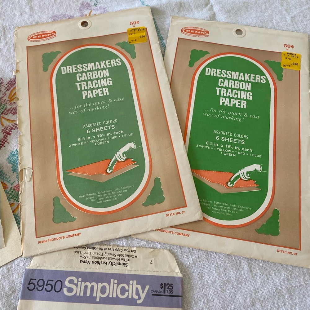 Dressmakers Tracing Paper & Simplicity Pattern Set - Picture 3 of 10